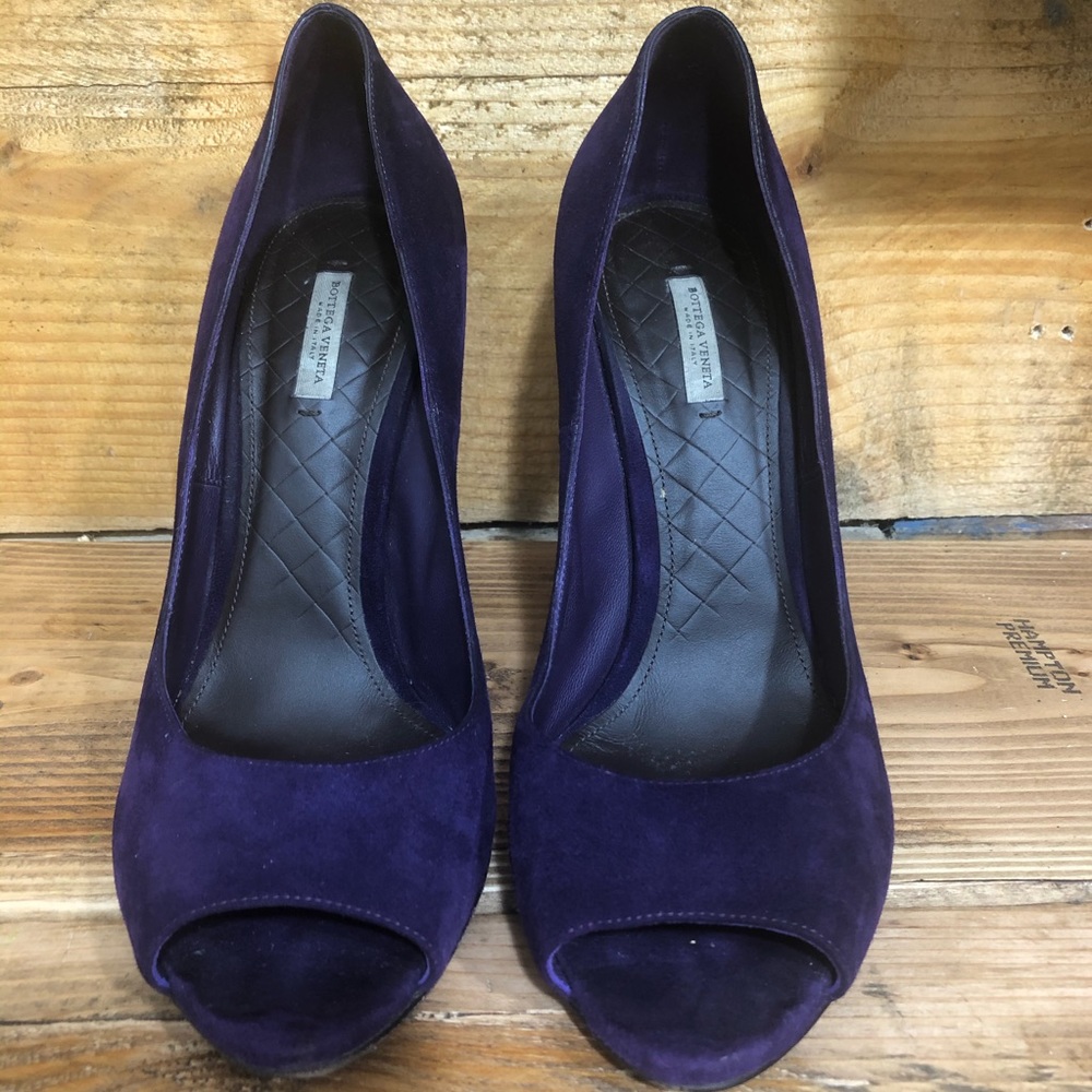 Bottega veneta  peep toe pump Sz 9